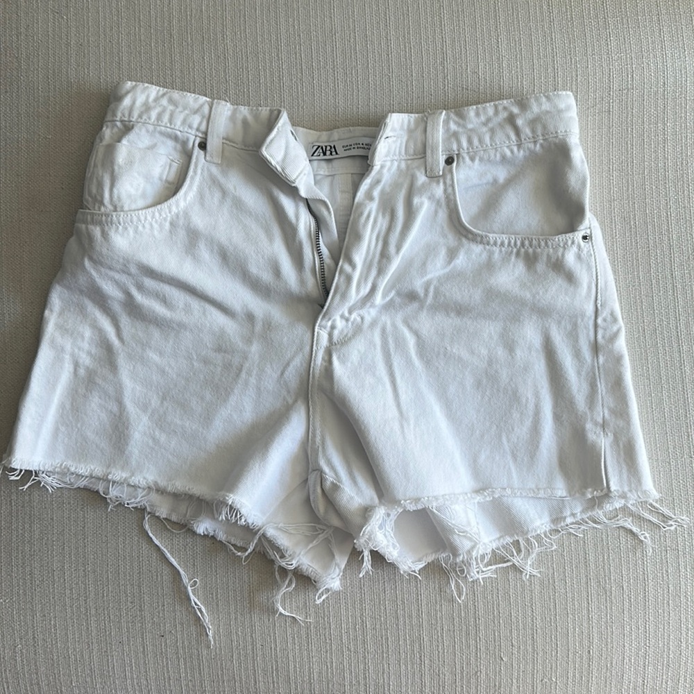 White Zara jean shorts